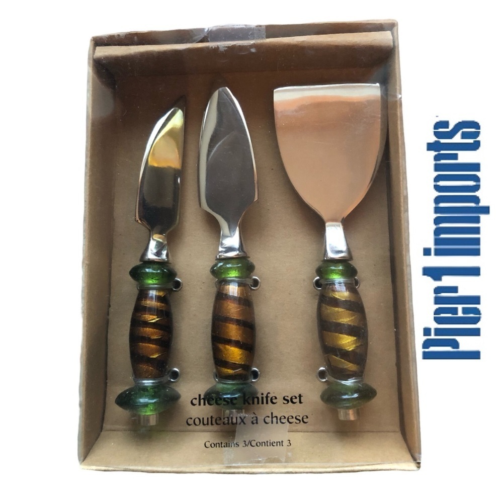 Pier 1 Cheese Knife Set 3 pc, in Amber + Green Blown Glass - NWT In Original Box